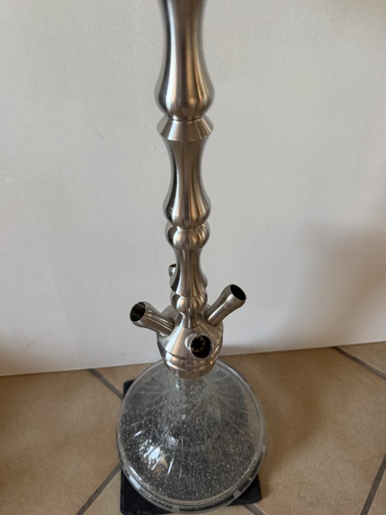 Metal Shisha-Ständer mit Glasbowl, gebrauchtes Shisha-Zubehör.