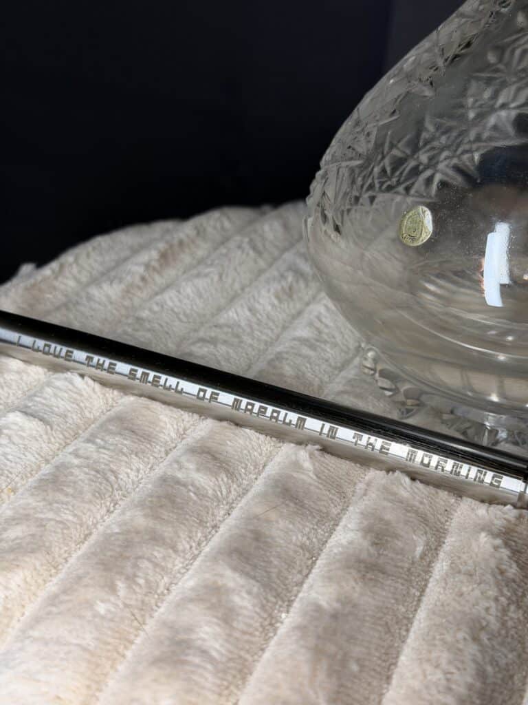 Transparente Glasbowl für Shisha mit Muster.