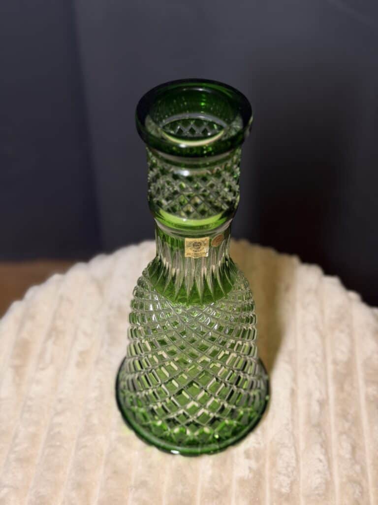 Grüne Glasbowl mit Diamantmuster für Shisha, gut erhalten.