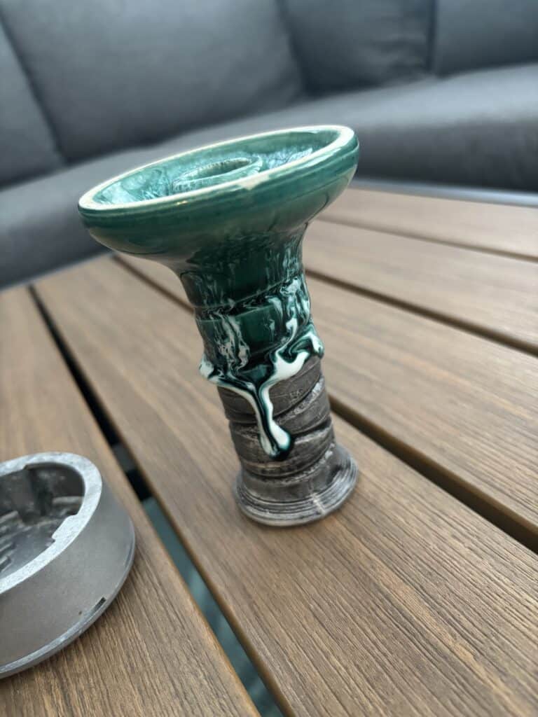 Grüne Glasbowl für Shisha, handgefertigt, mit Marmor-Design.