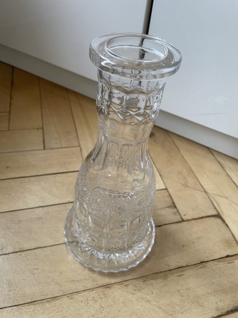 Klare Glasbowl für Shisha mit Muster.