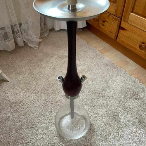 Shisha-Hookah mit Metallplatte und Glasbasis, gebrauchte Shisha Zubehör.