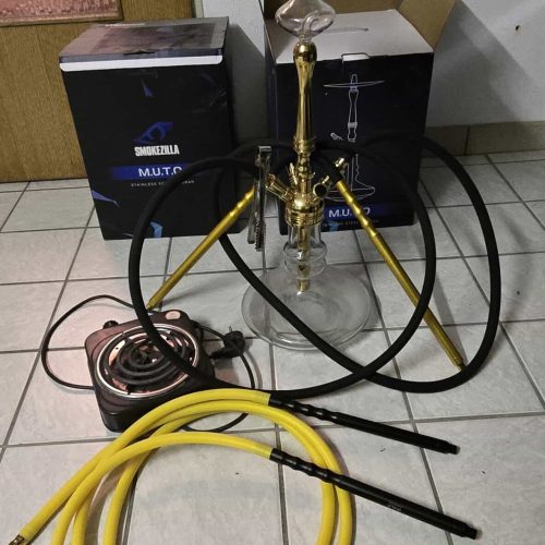 Rauchsäule mit Schlauch, Kohlezange und Zubehör für Shisha.