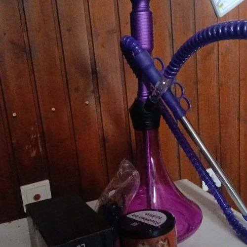 Rauchsäule mit Schlauch, ideal für Shisha-Liebhaber, gebraucht, in gutem Zustand.