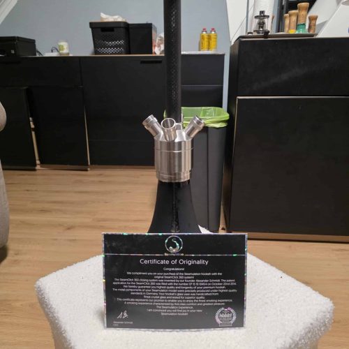 Shisha-Kopf mit Originalitätszertifikat und stilvollem Design.