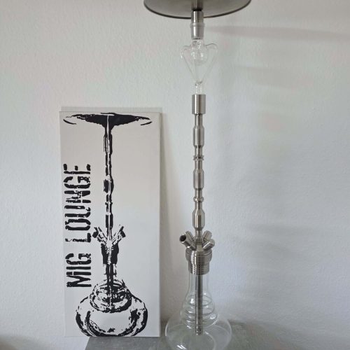 Moderne Shisha mit Glasbasis und Metallaufsatz, stilvoll und funktional.
