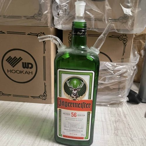 Shisha-Glasbowl in Jägermeister Flasche, mit Schlauch und Düse.