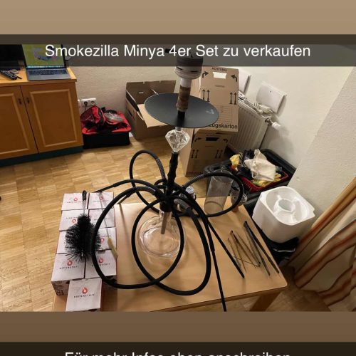 Minya 4er Set Shisha auf Tisch, zum Verkauf angeboten.