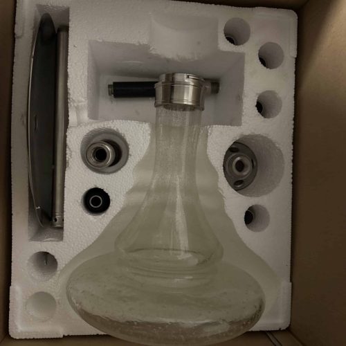 Glas-Shisha mit Metall- und Kunststoffteilen, originalverpackt.