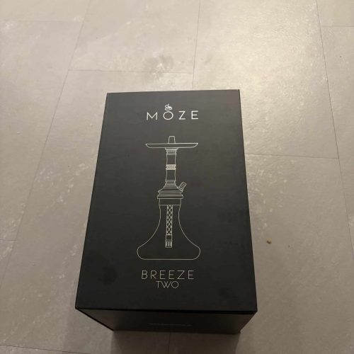 Wasserpfeifen-Set von Moze Breeze Two, neu und unbenutzt.