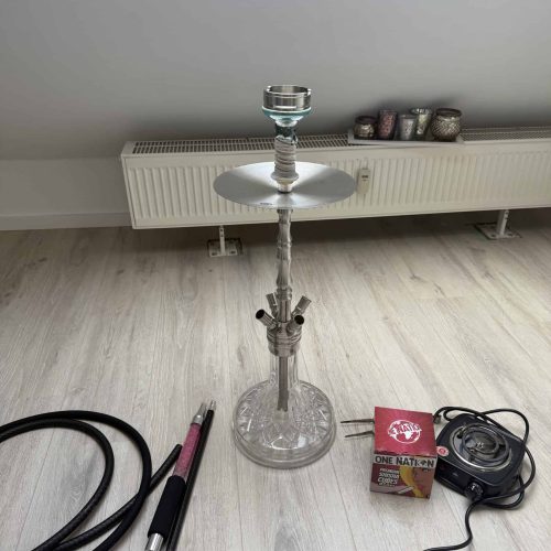 Raucherset mit Glasbowl, Schlauch, Zange und Kohleanzünder für Shisha. Perfekt für den Genuss zu Hau.