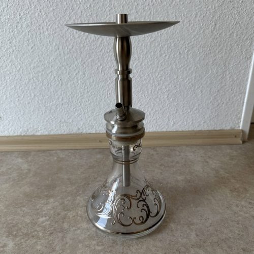 Rauch-Hookah aus Edelstahl mit Ablagefläche, ideal für Shisha-Liebhaber.