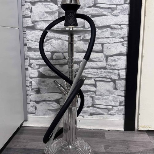 Rauchsäule mit Glasbasis, ideal für Shisha-Genuss, stilvoll und funktional.