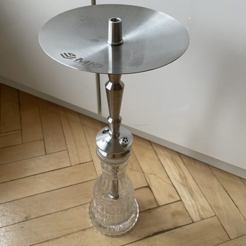 Shisha-Hookah mit Metall- und Glasbowl, ohne Schlauch.