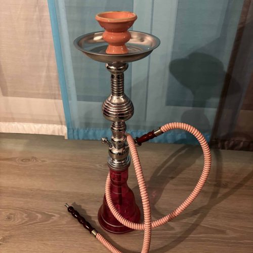 Alte Shisha mit Metall- und Keramikteilen, inklusive Silikonschlauch und Ablage.